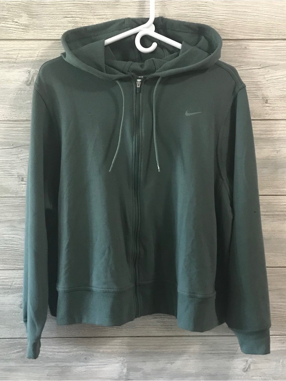 BNWT Women's Nike Zip-Up Hoodie